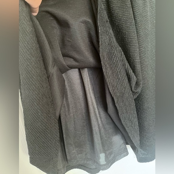 3/$20☀️ F21 Black Fit and Flare Dress - Picture 5 of 6